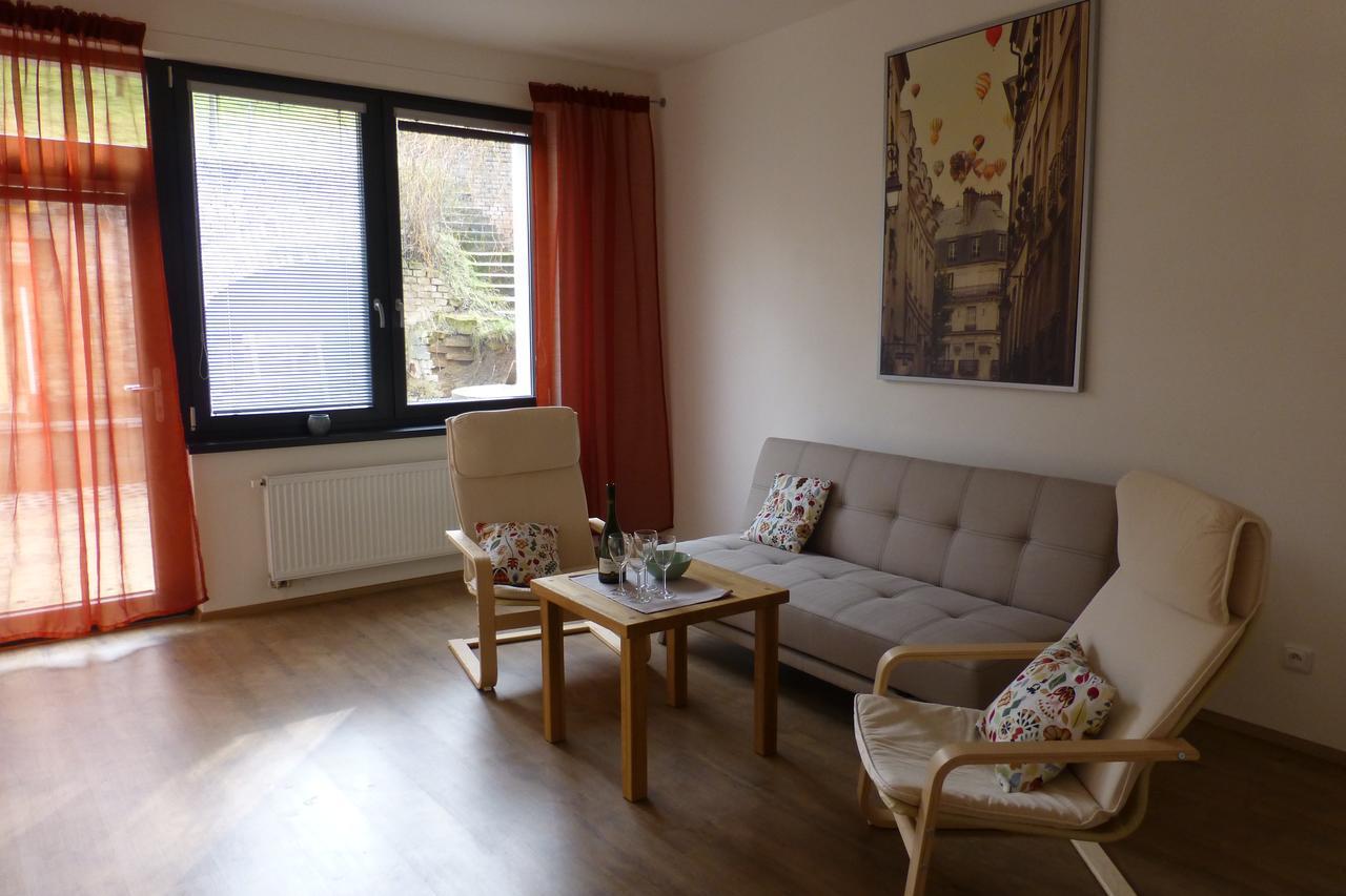 Pod Kralicim Vrchem Appartement Milovice  Buitenkant foto